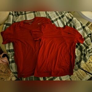 Nike Men's Drifit Red T-Shirt